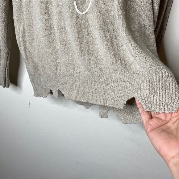 William B Taupe Bonjour Embroidered Oversize Distressed Sweater Long Sleeve S - Picture 6 of 12